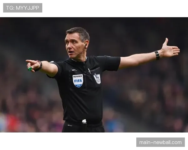 深度背景：科技应用，英超裁判组将试点佩戴实时通讯设备进行执法